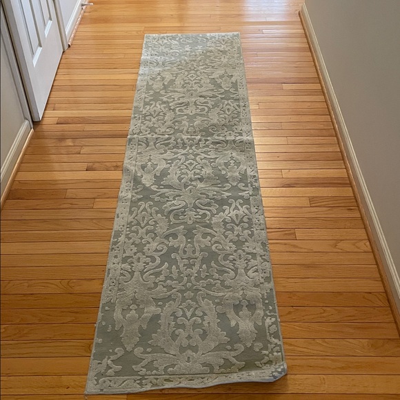 Elegant hallway rug